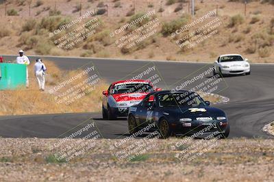 media/Jun-01-2025-CalClub SCCA (Sun) [[eae223c5dd]]/Group 5/Qualifying/